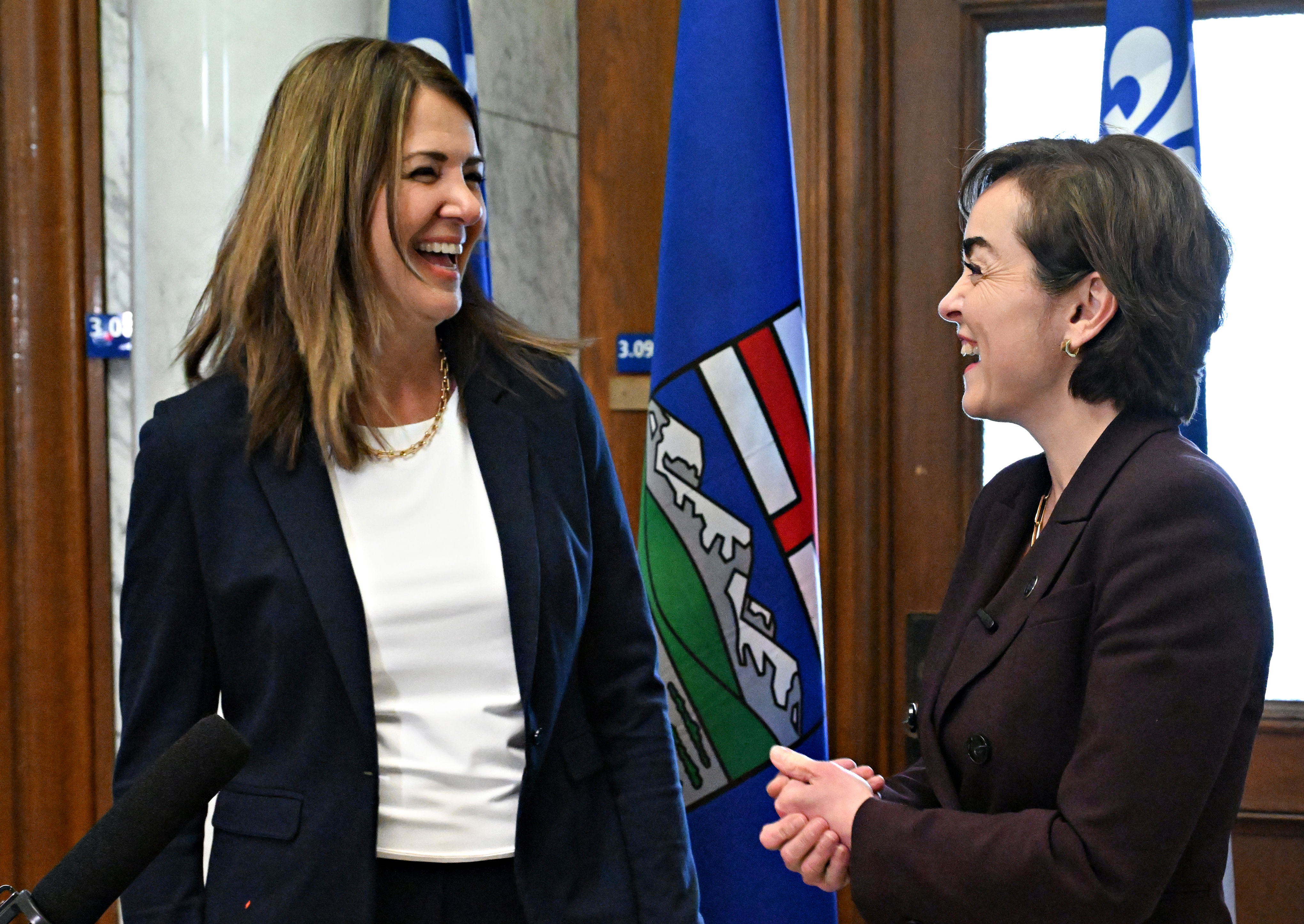Alberta, Quebec premiers eye co-operation on economy, autonomy