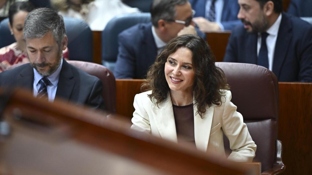 Ayuso, en el Pleno de la Asamblea de Madrid