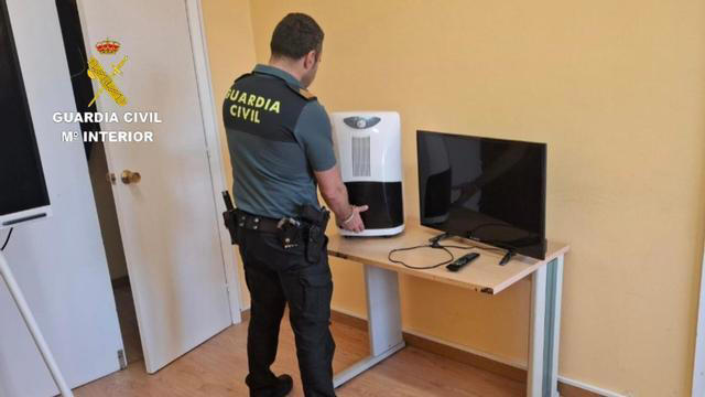 Detenido un vecino de Tomiño por un robo con fuerza en una vivienda: se ...