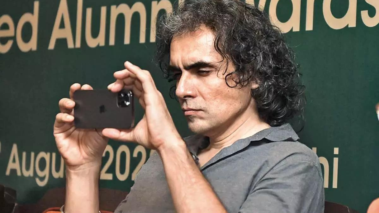 Imtiaz Ali lost nearly 10 kg while making Rockstar: Doctors explain why ...