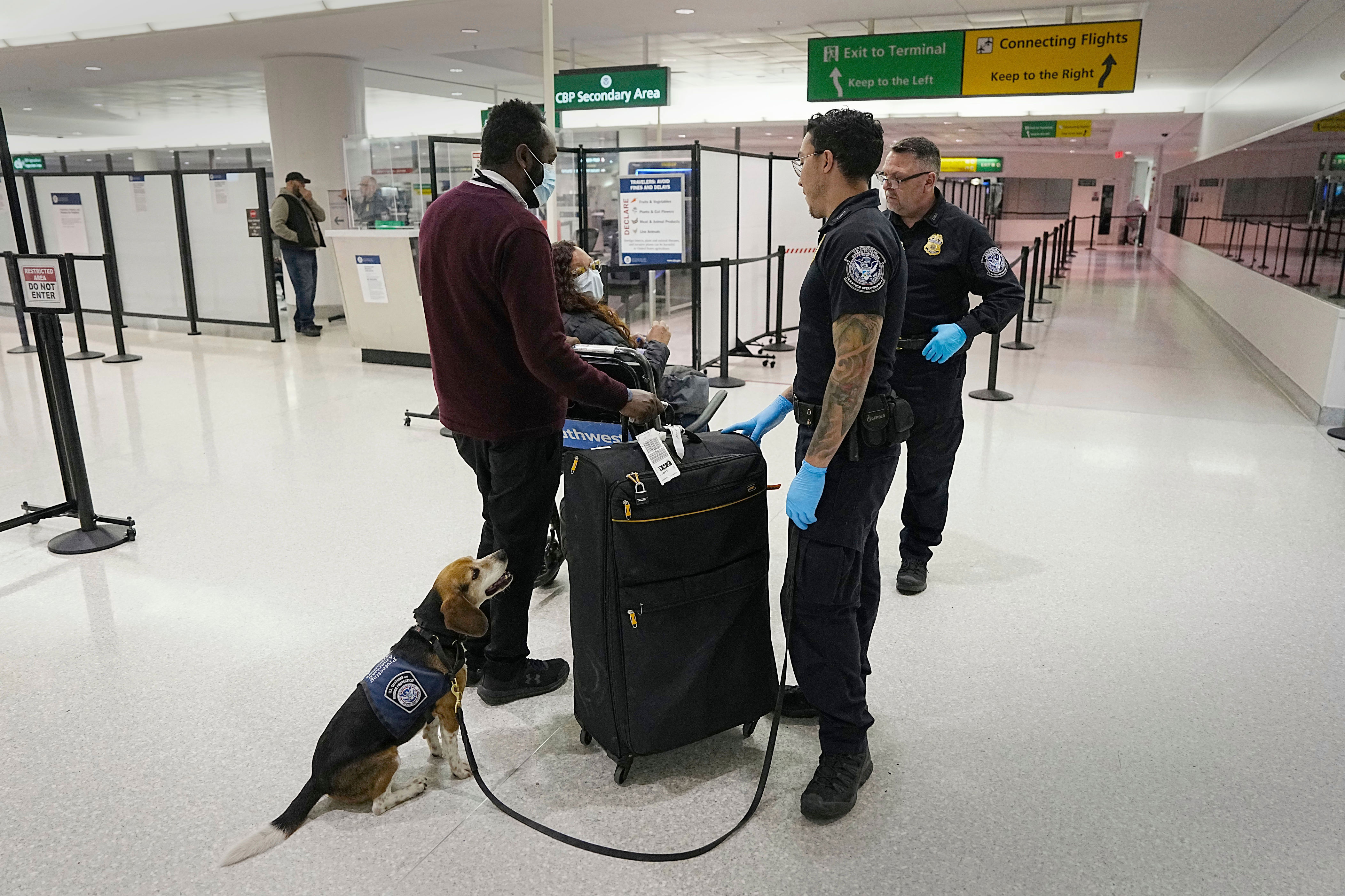 US Customs and Border Protection detains Canadian visitors and confiscates phone after second passport discovery