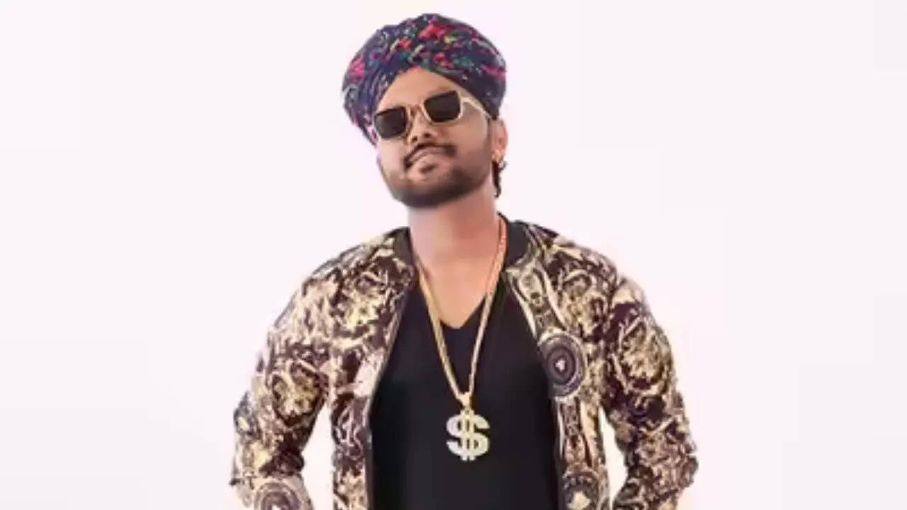 'PK', 'Padmavat' singer Swaroop Khan denies death rumours; Google error ...