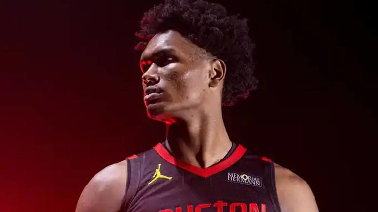 The Rockets Combine the Past While Looking to Future With Jersey Release