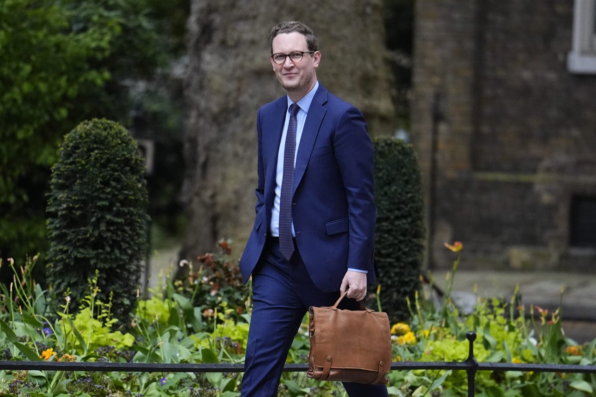 starmer-still-confident-in-darren-jones-after-leaked-mandelson-messages