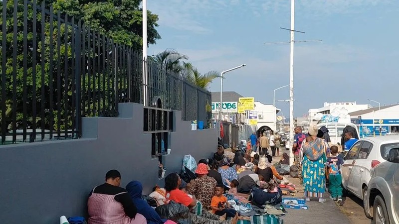 what-happened-to-migrant-families-outside-home-affairs-in-durban