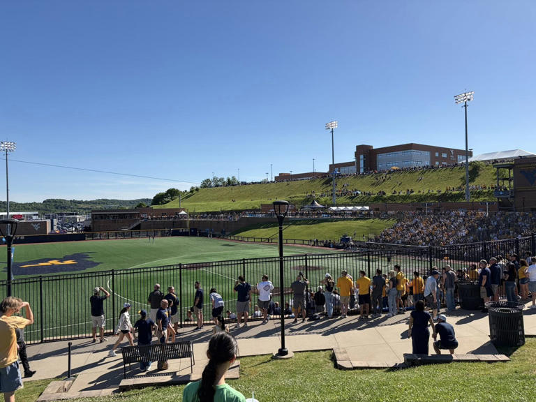 WVU director of athletics says 1,000 pepperoni rolls will be handed out ...