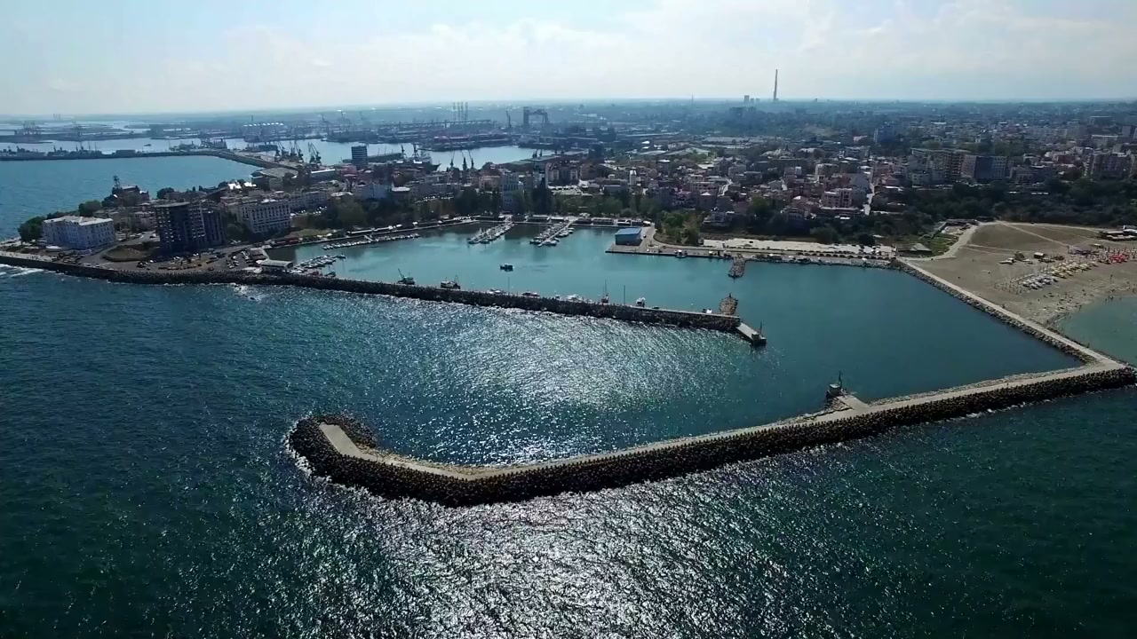Constanța, Romania: Drone discovers Black Sea landmarks