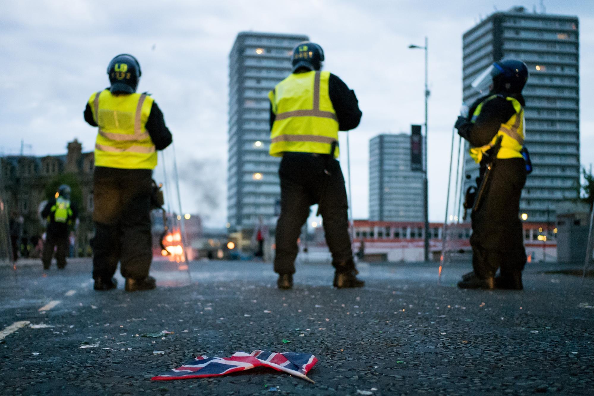 Plumber jailed after hurling fire extinguishers at police during ...