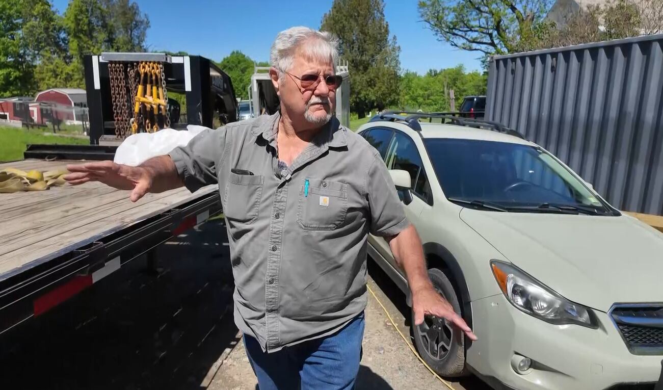Vermont barn-building 'legend' still visits every job site at 83