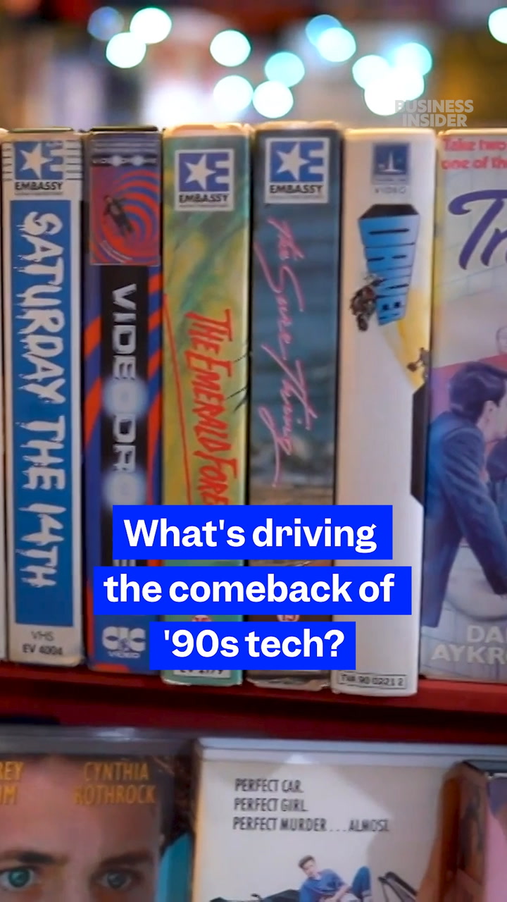 What's driving the comeback of '90s tech?