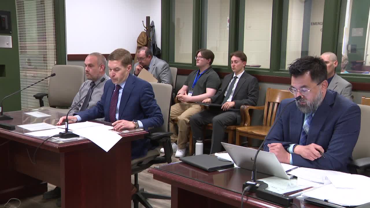 Kenosha fatal fire killed 3 children, father accused headed to trial
