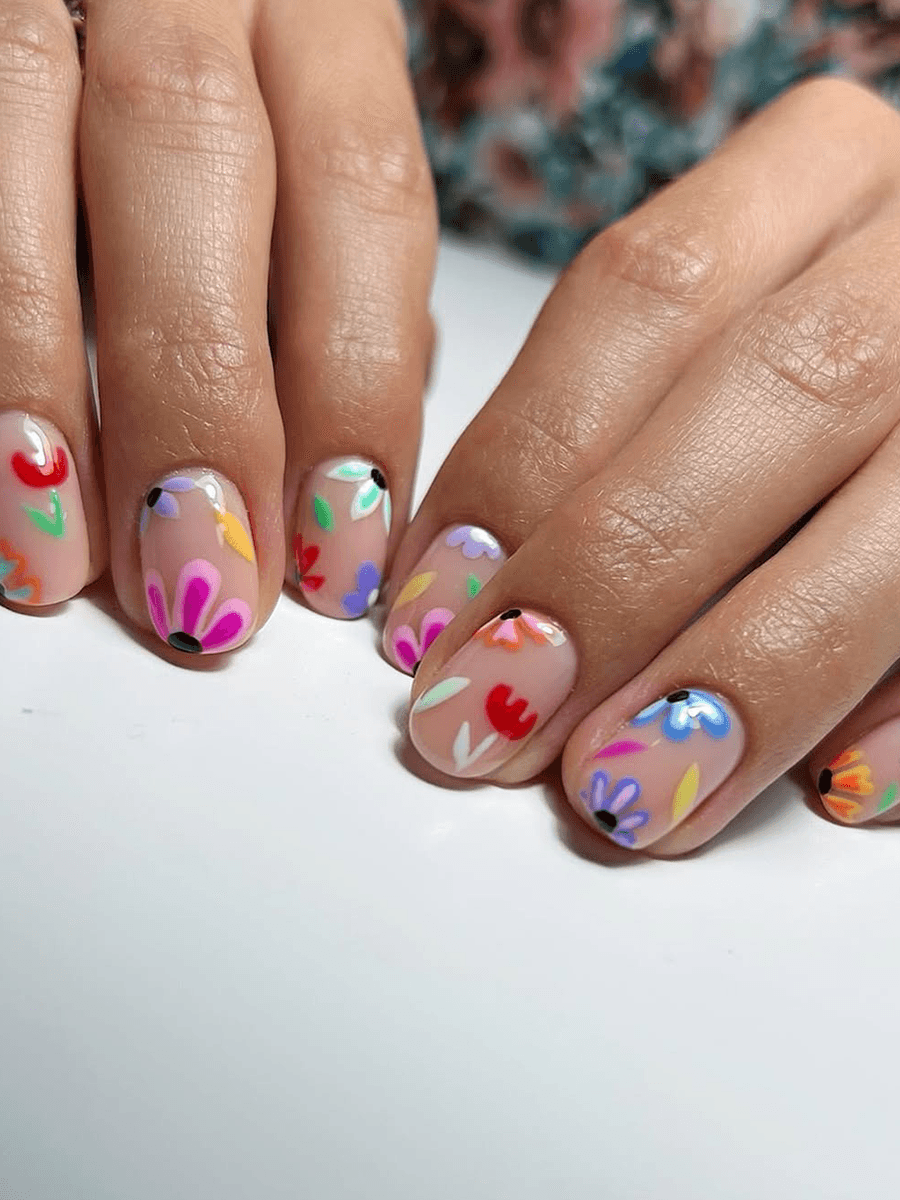 Summer 2026’s Short Nail Designs Prove Natural Nails Don’t Have to Be Boring