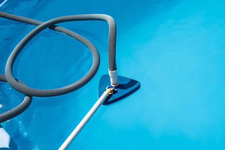 10 tips for keeping your above-ground pool clean
