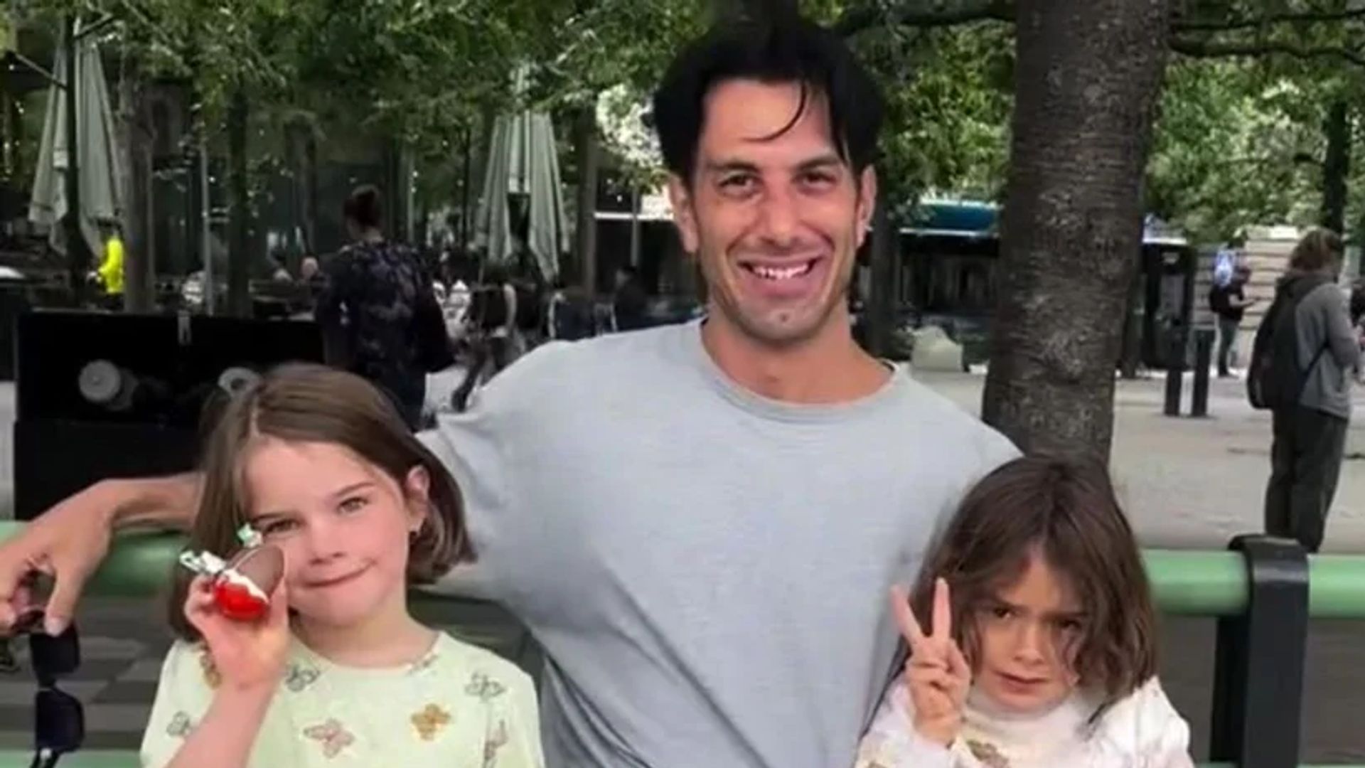 Ricky Martin and Jwan Yosef's kids Lucía and Renn steal the spotlight ...