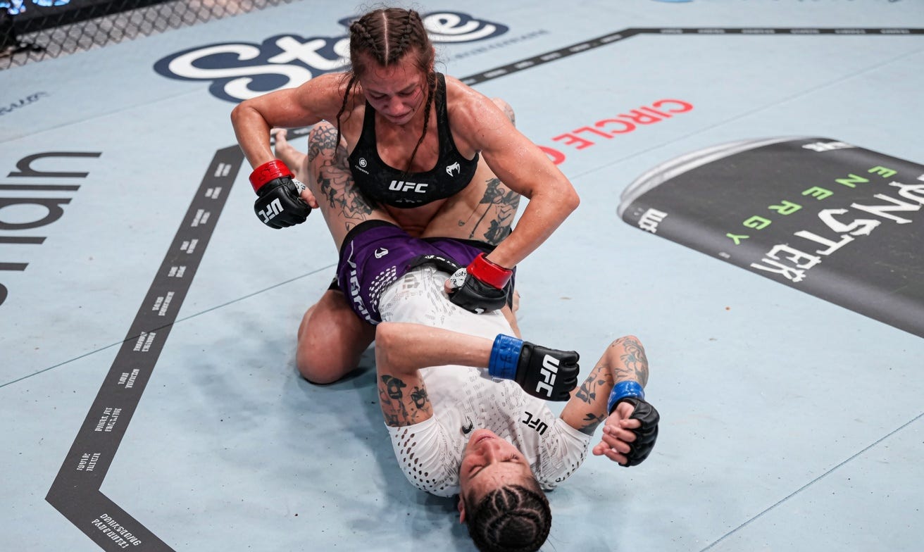 MMA Junkie's submission of the month for May: UFC's first capsule lock