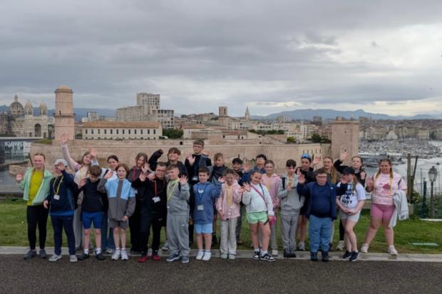 Glasgow pupils 'broadened horizons' during cultural exchange trip to France