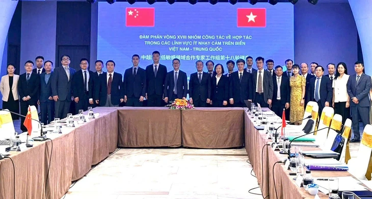 Việt Nam, Trung Quốc đàm phán về vấn đề Biển Đông
