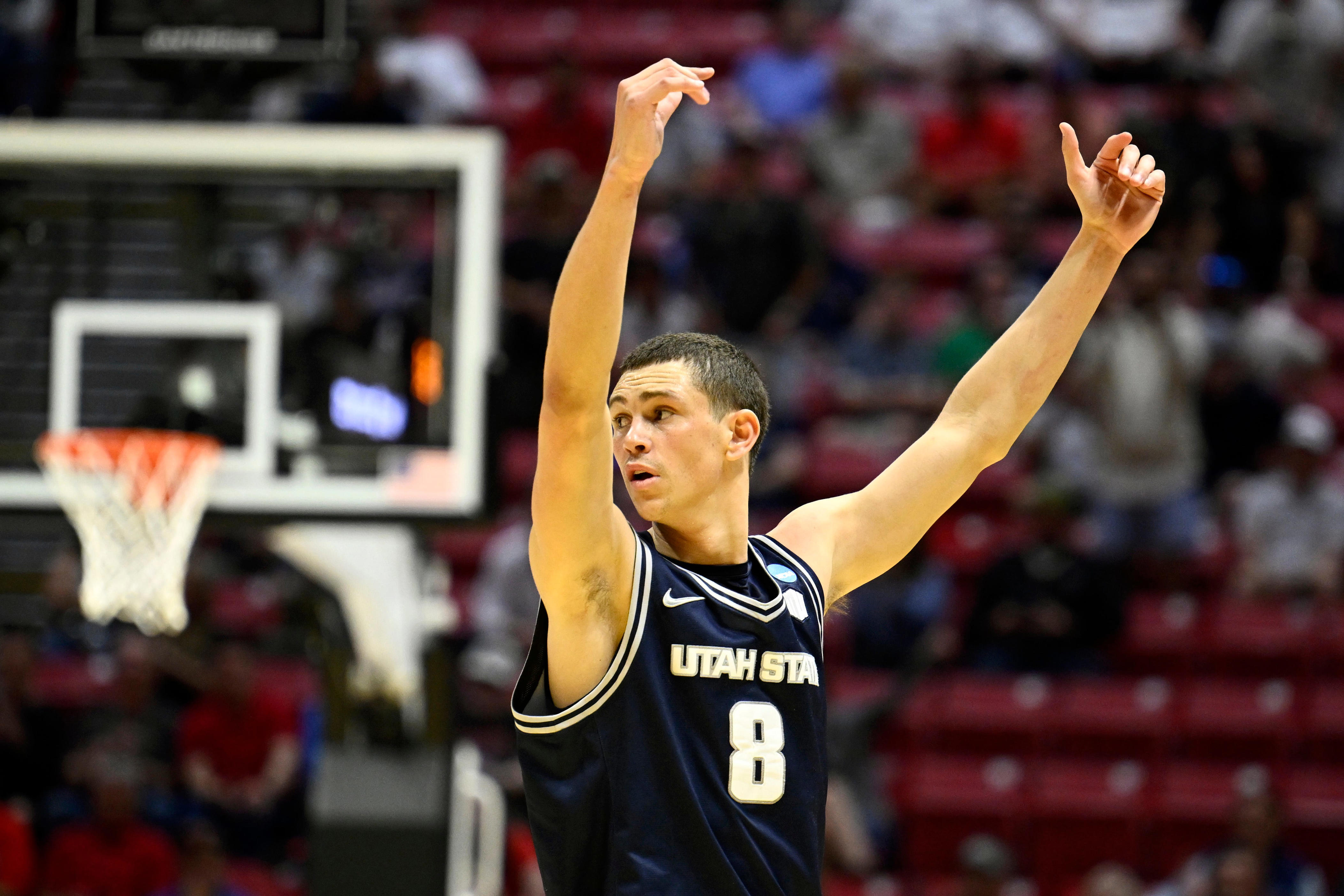 Utah State's Drake Allen had predraft workout with OKC Thunder