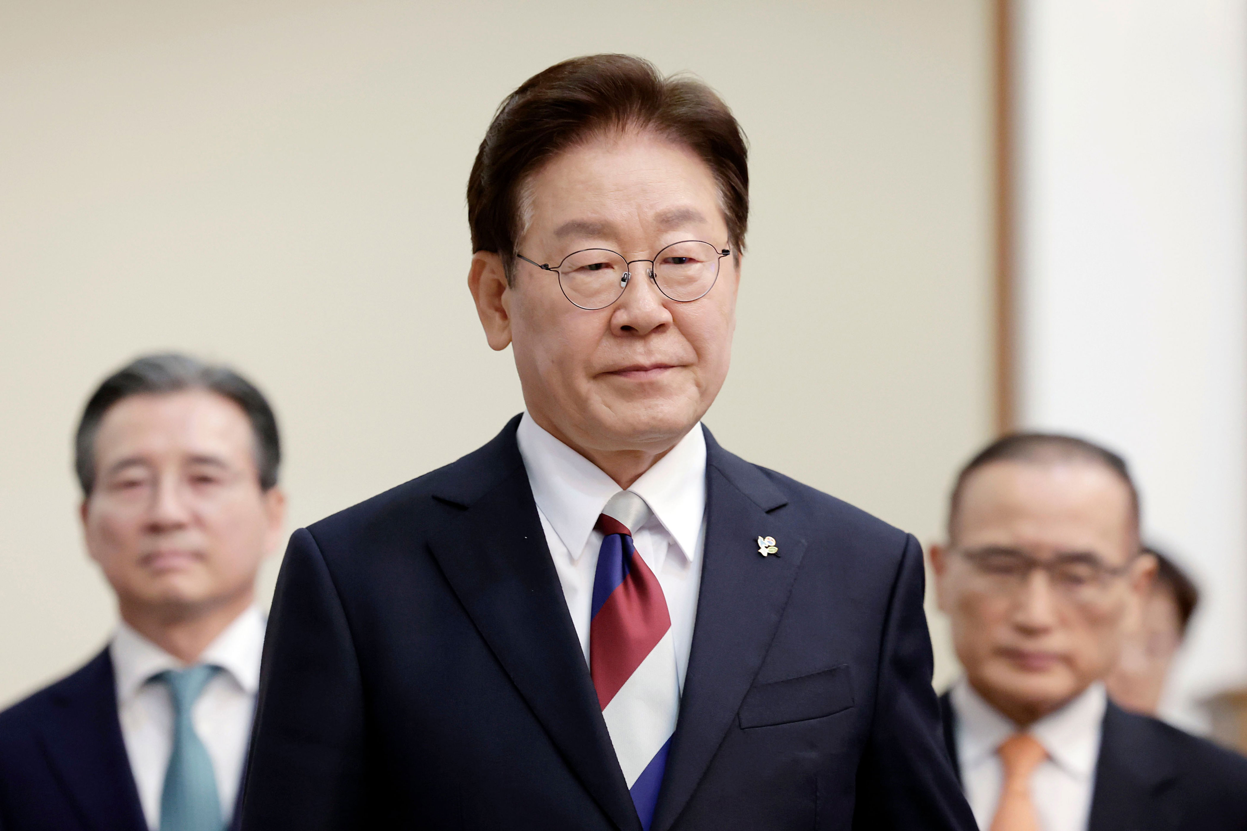 President Lee Jae Myung begins European tour, attends G7 summit