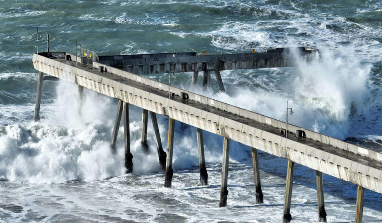 Pacifica Pier closes, cafe likely to be demolished due to giant crack ...