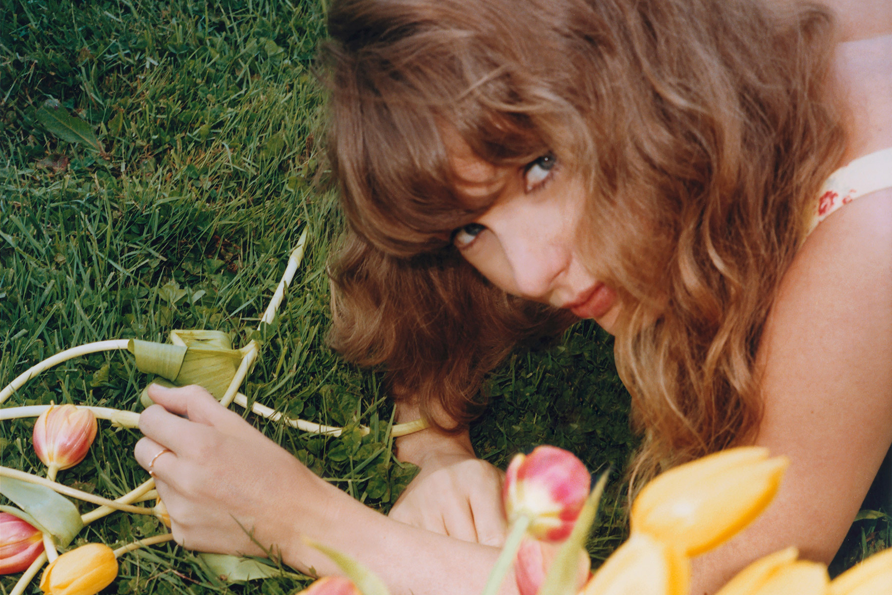 Taylor Swift's 'I Knew It, I Knew You' No. 1 on Radio Songs chart