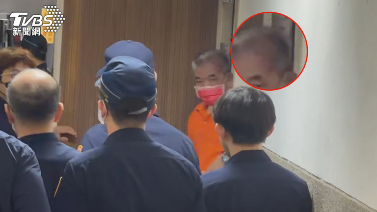 影音／連奪三命! 碎屍魔張介宗一審判3死刑 家屬法庭內暴打洩憤