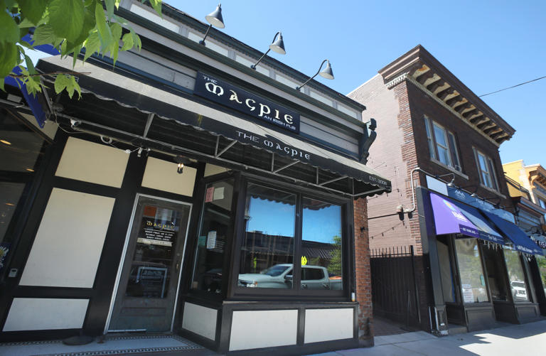 Catch every 2026 World Cup match at these bars