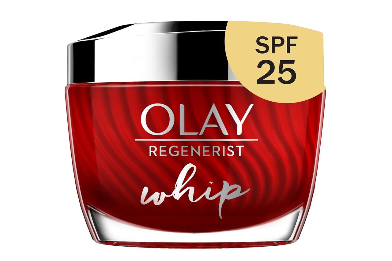 Olay Regenerist Whip Face Moisturizer Cream with Sunscreen SPF 25