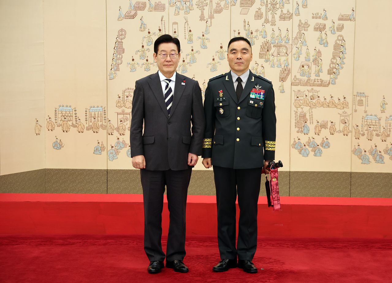 군 장성인사 발표 중장 진급자 명단 윤한일 조충호 박흥재 + 육군 소장 진급자 명단
