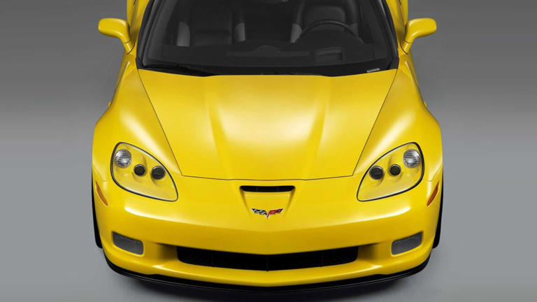The Chevrolet Corvette C6 Z06 is the last affordable 7,000-RPM V8 ...