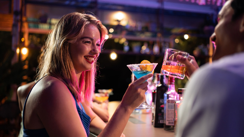 Drinking alcohol has an unexpected effect on your blood pressure (but ...