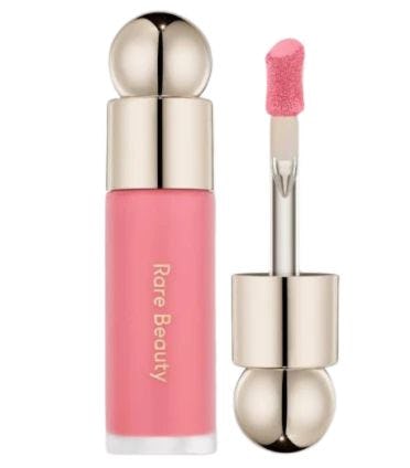 What Is Hannah Wells' ‘Off Campus’ Lip Combo & Blush? The MUA Spills All