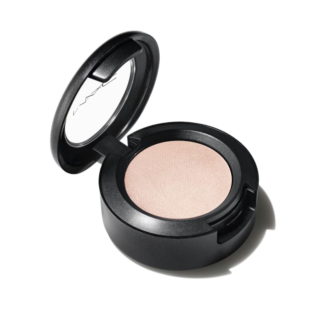 What Is Hannah Wells' ‘Off Campus’ Lip Combo & Blush? The MUA Spills All