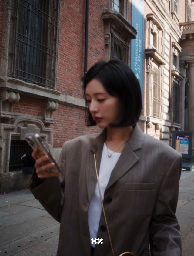 배우 김지원 밀라노 비하인드 / 하이지음스튜디오 공식 소셜미디어