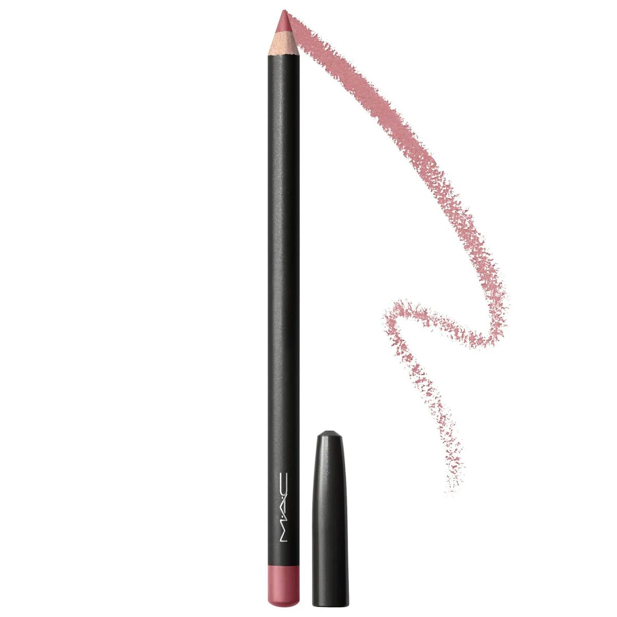 What Is Hannah Wells' ‘Off Campus’ Lip Combo & Blush? The MUA Spills All