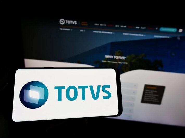 Totvs (TOTS3) pode valorizar 33,8%, aponta Goldman Sachs
