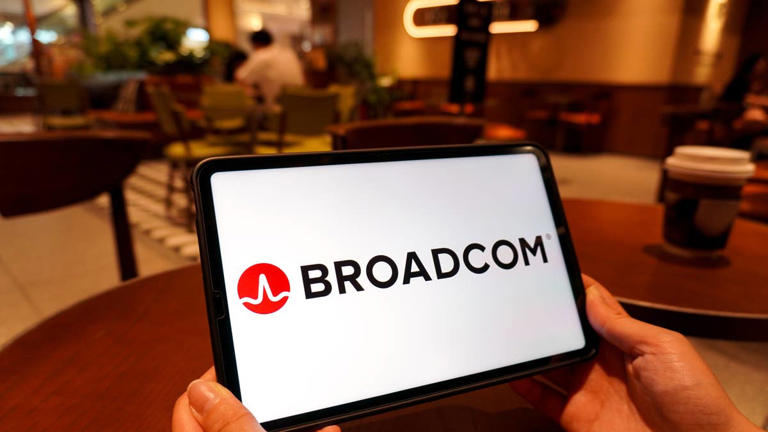 Citi maintains Broadcom stock price target after post-earnings selloff