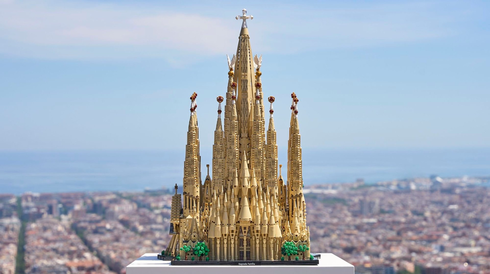https://img-s-msn-com.akamaized.net/tenant/amp/entityid/AA24W6Om.img?w=768&h=430&m=4&q=88