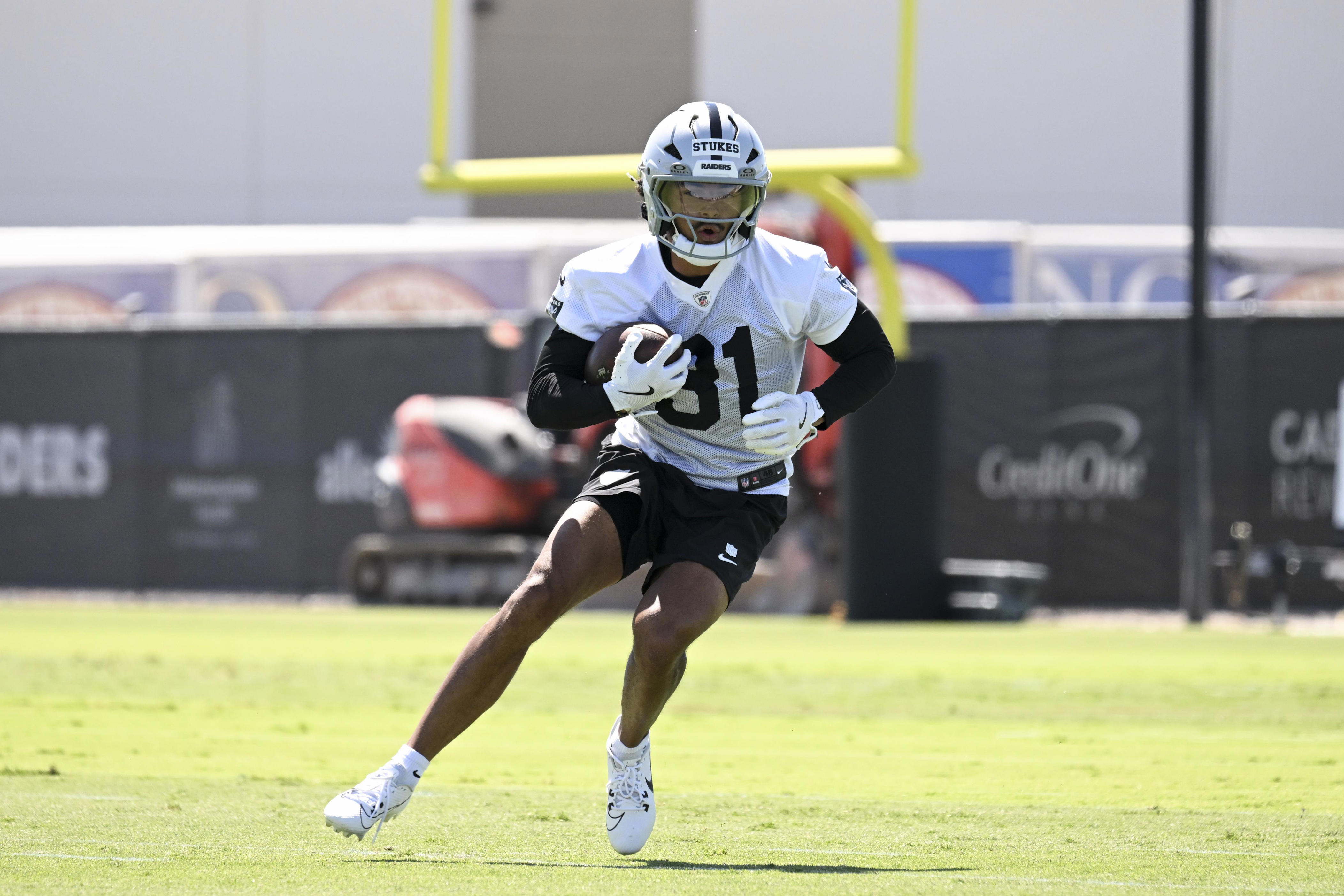 las-vegas-raiders-rookies-standing-for-2026