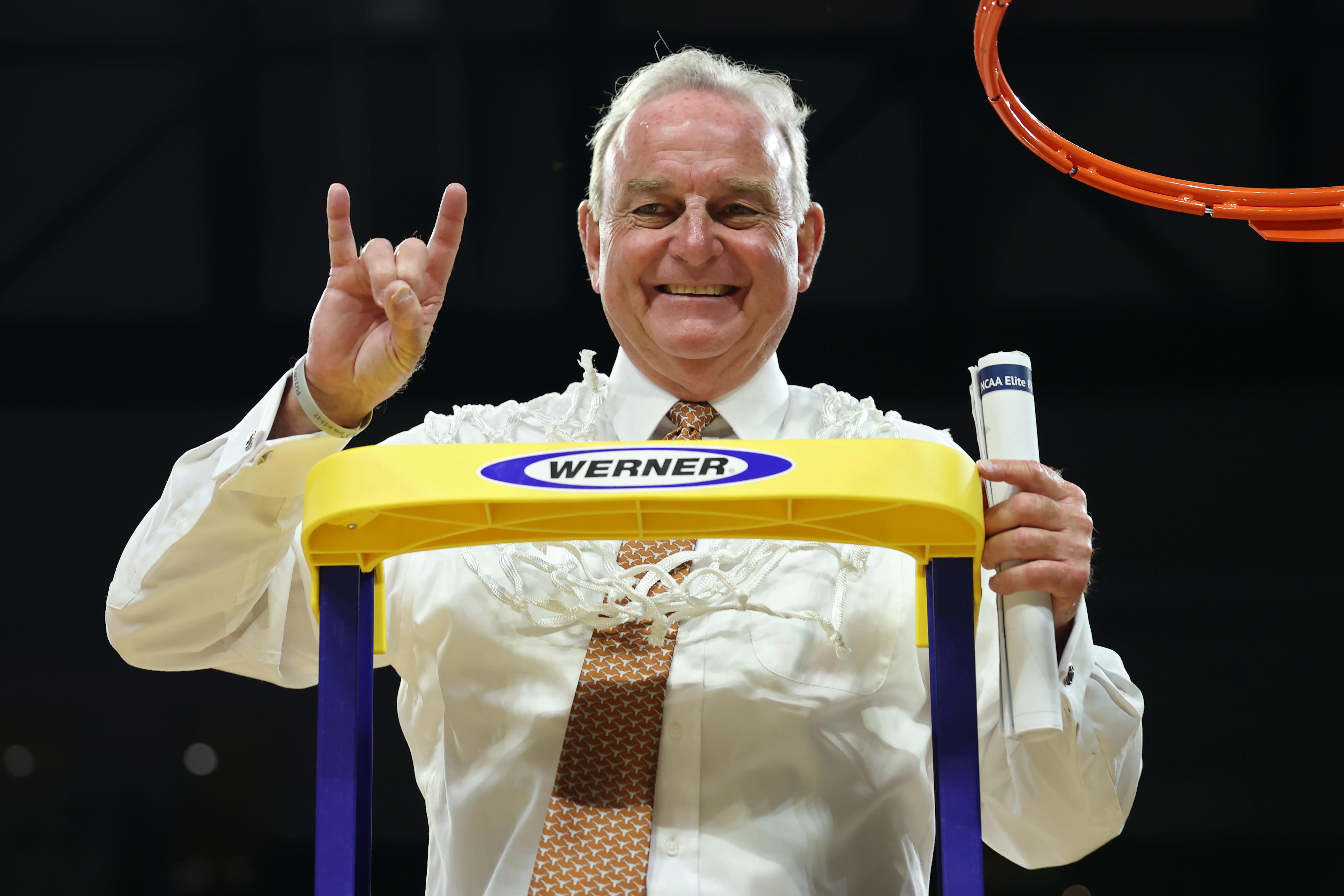 Women’s sports are booming for the Texas Longhorns — investment is the ...