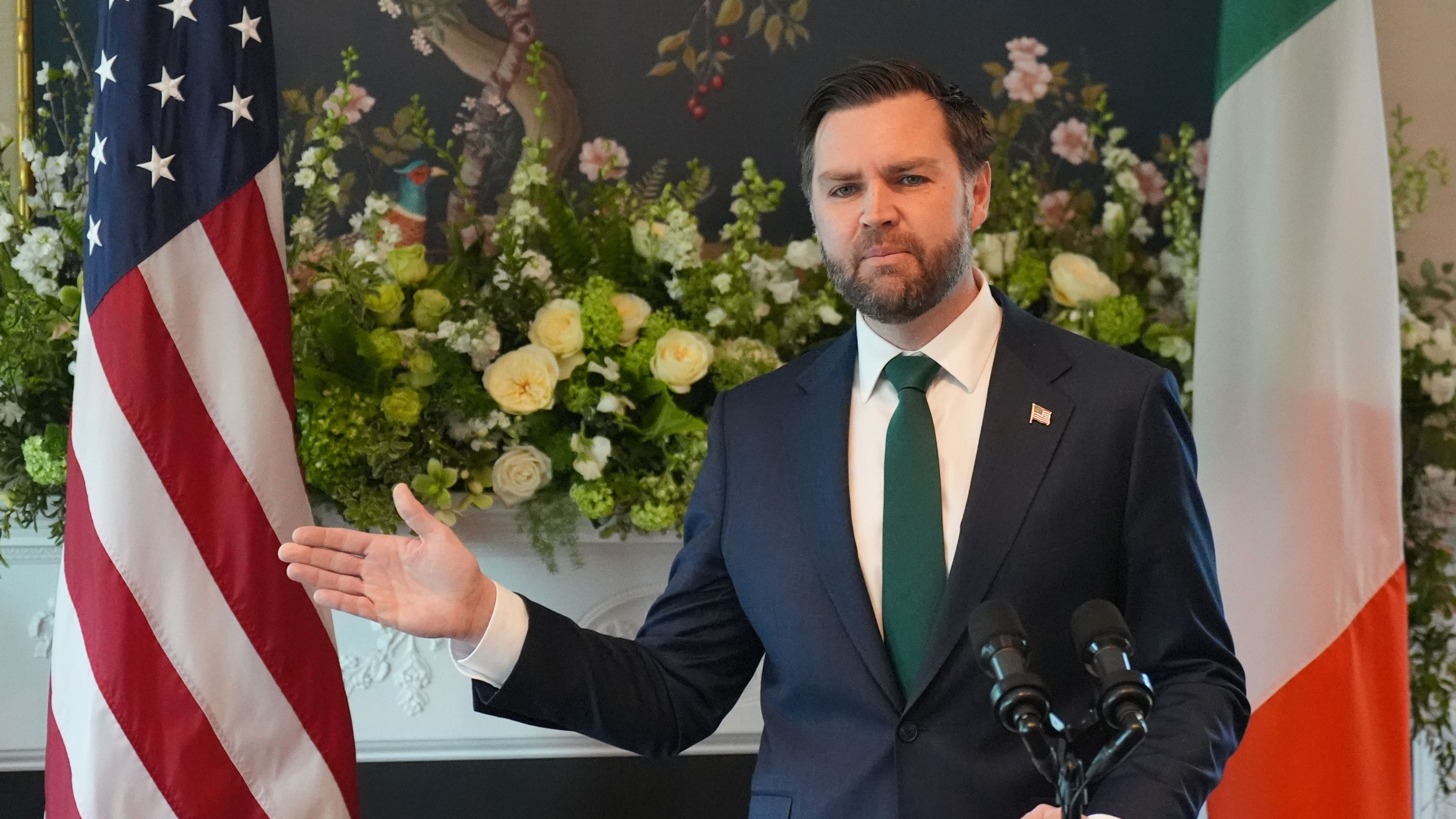 no-10-hits-back-after-jd-vance-blames-henry-nowak-murder-on-migrant