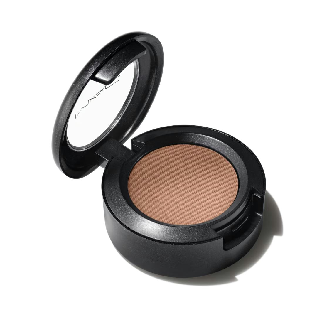 What Is Hannah Wells' ‘Off Campus’ Lip Combo & Blush? The MUA Spills All