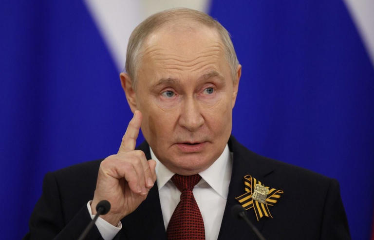 Guerre en Ukraine : Poutine dit « niet » à Zelensky, l'Otan craint une attaque de la Russie « dès 2030 »