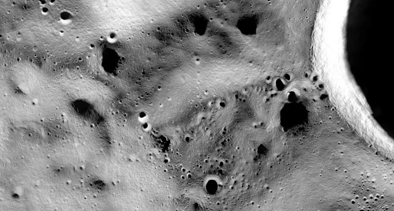 How NASA plans to build a moon base