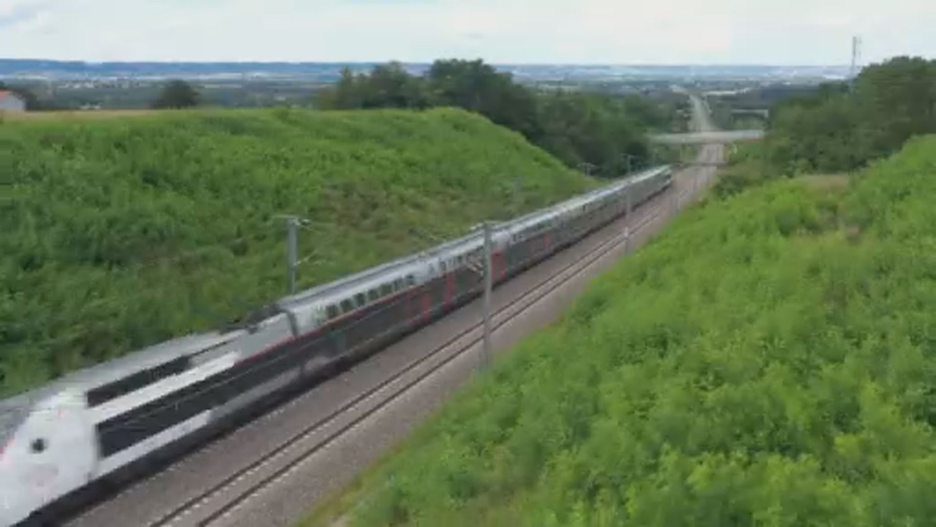 Alberta envisions high-speed rail between Calgary and Edmonton as part ...