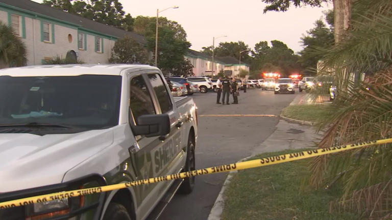 Shooting in Orange County apartment leaves 2 young children dead ...