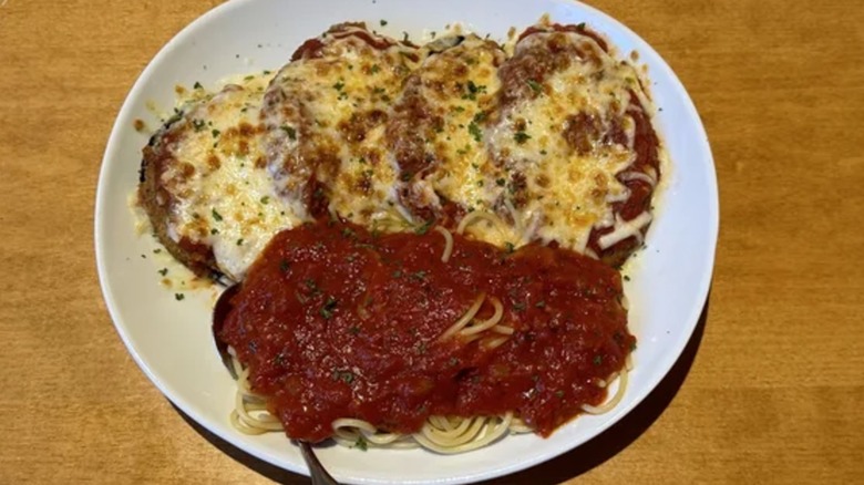 The Worst Olive Garden Entree That Isn't Pasta