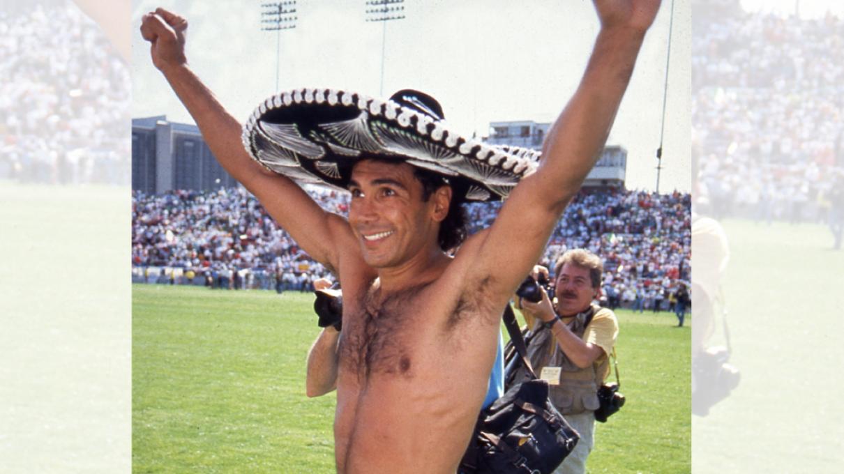 El día que Hugo Sánchez 'se puso sus moños' y no jugó un partido de Mundial con el Tri