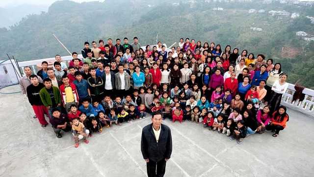 39 wives, 94 children: Inside world's largest family staying in India
