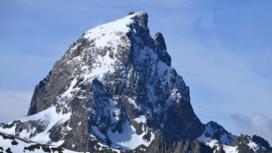 Hiking the Pyrenees like a local traveler